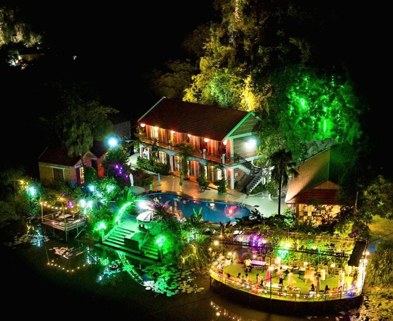 Hoanglong Riverside Homestay Ниньбинь Экстерьер фото
